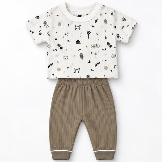 Little Explorer Print T-Shirt & Taupe Joggers Set